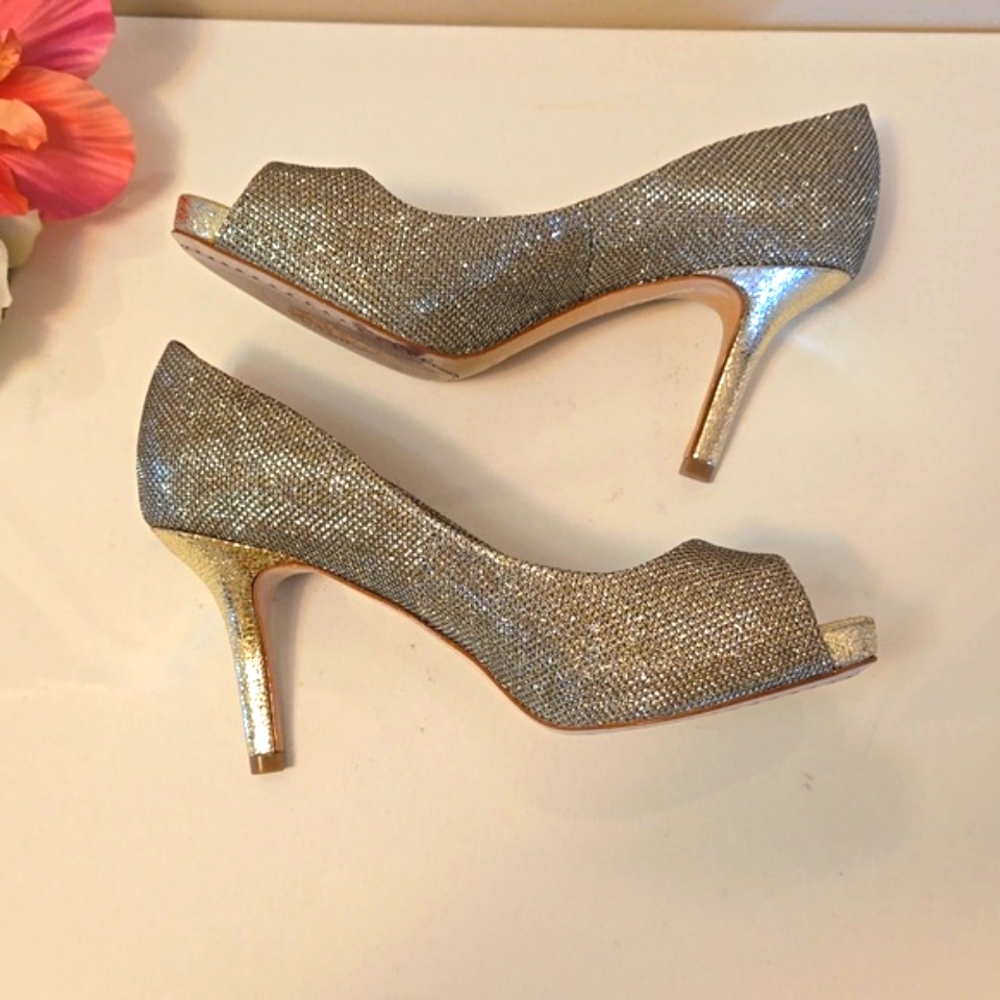 Vince Camuto Kiley Peep Toe Flash Gold Glitter Heels 7.5 EUC - Picture 3 of 12